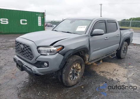 2020 Toyota Tacoma Trd Off-Road z USA, uszkodzony, nr VIN 3TMCZ5AN0LM339479